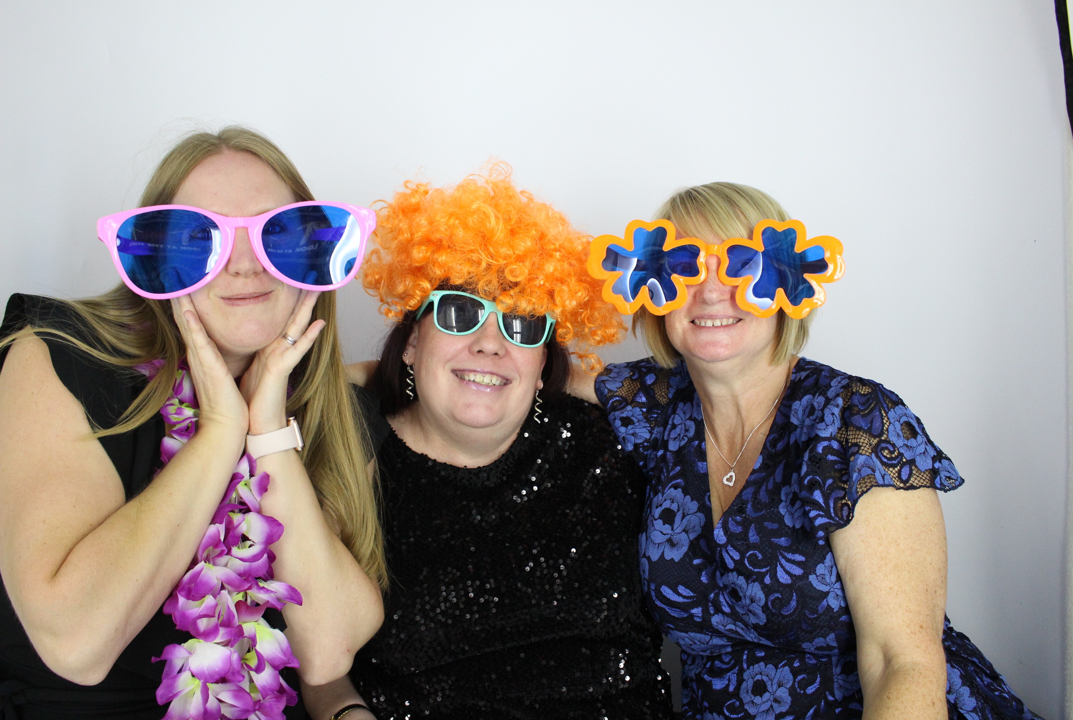 60th Birthday Diana  | View more photos from the event at gallery.myphotoboothexperience.co.uk/u/MyPhotoBoothExperienceLtd/60th-Birthday-Diana